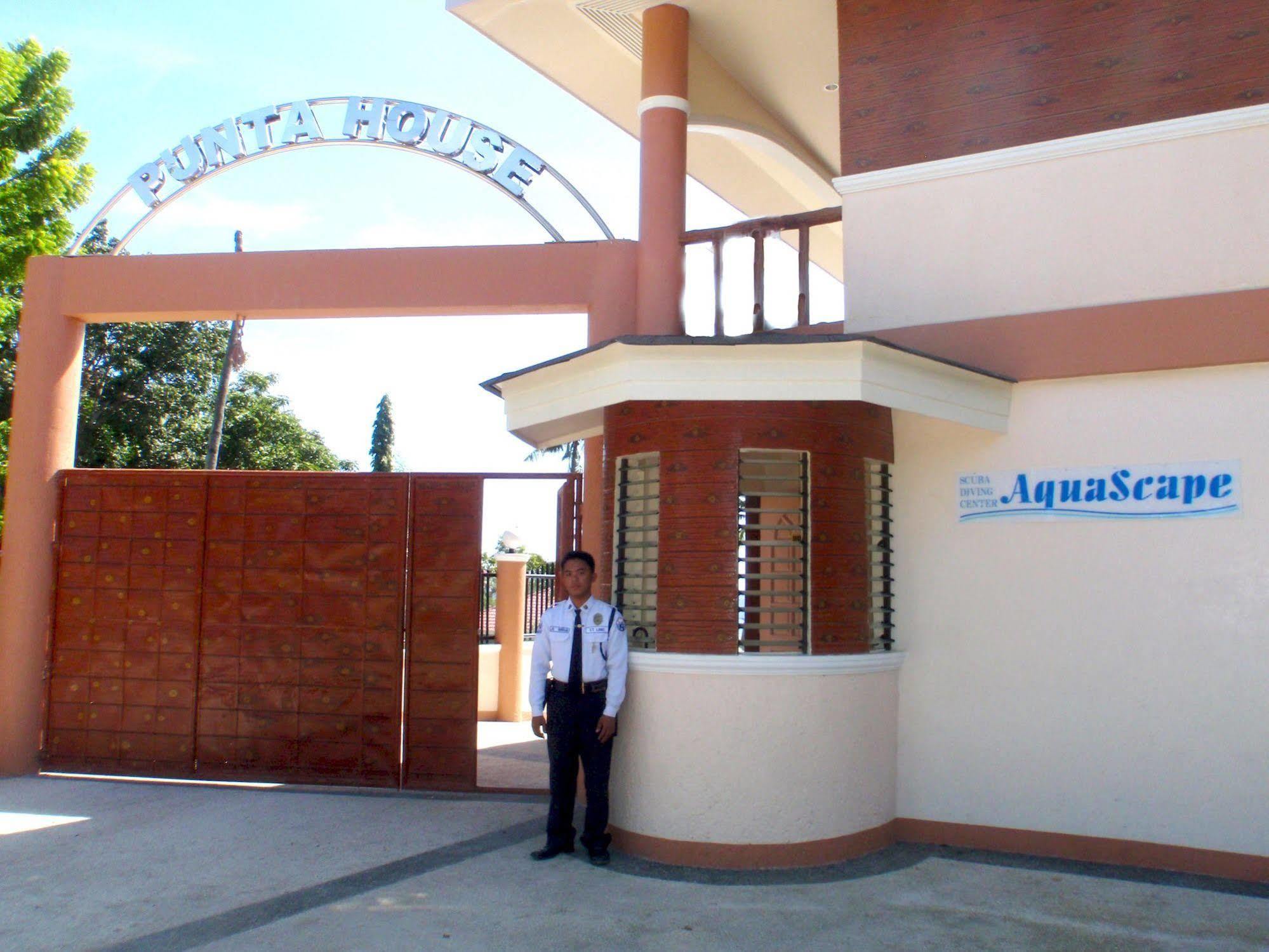 Punta House Hotel Lapu-Lapu City Buitenkant foto